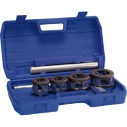 LUX -LUX 875414242 S01 110113 RET01