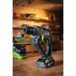 LUX Akku-Bohrhammer 1 PowerSystem A-BH-20 -LUX mer LUX DSC00758 web 72dpi